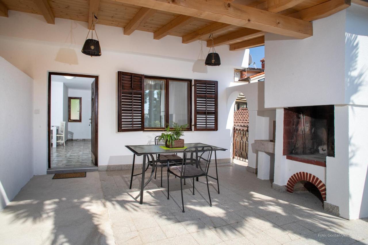 Apartman Luka Rovinj Exterior photo