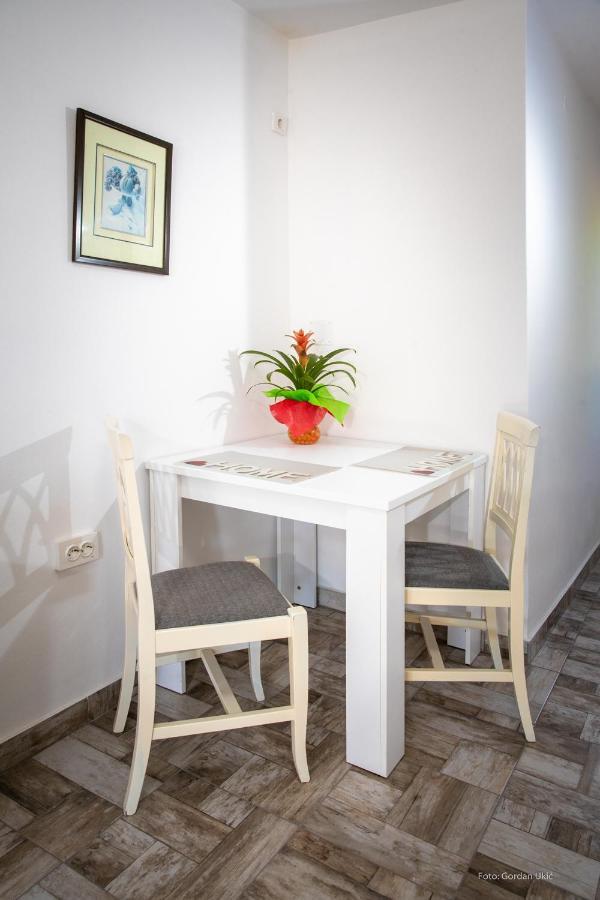Apartman Luka Rovinj Exterior photo