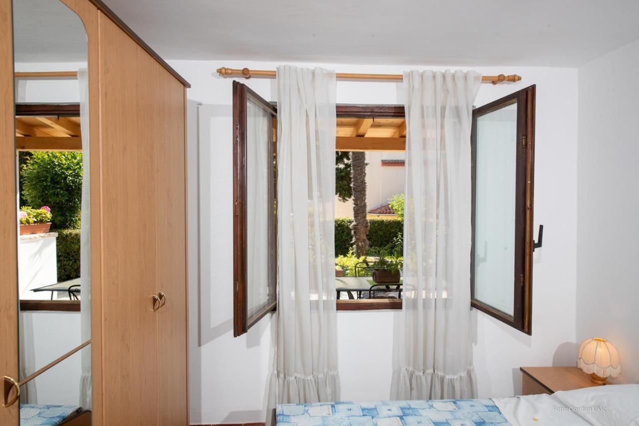 Apartman Luka Rovinj Exterior photo