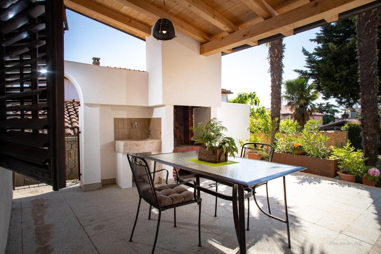 Apartman Luka Rovinj Exterior photo